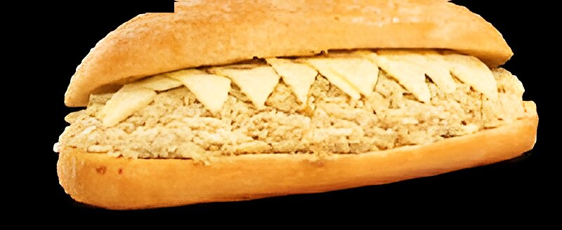 Sánduche de pollo: Pechuga bañada en salsa bechamel, cremosa y sin miedo.